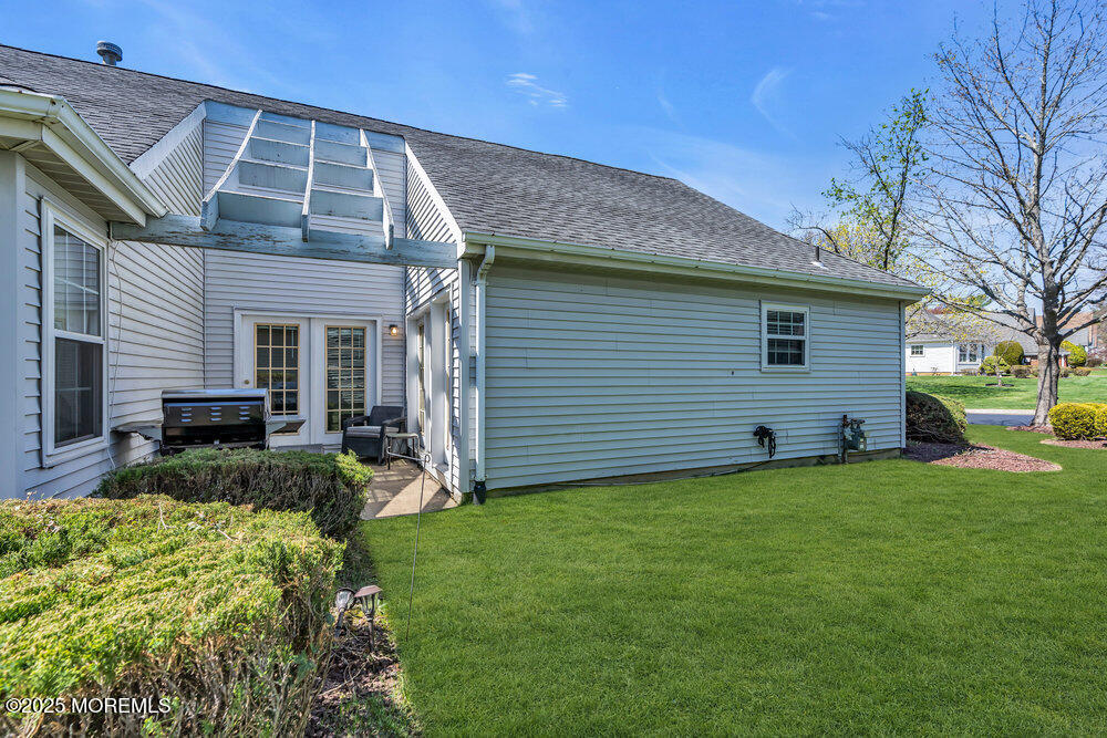 106 Almond Road Freehold, NJ 07728 - Photo 14 of 16 Patio