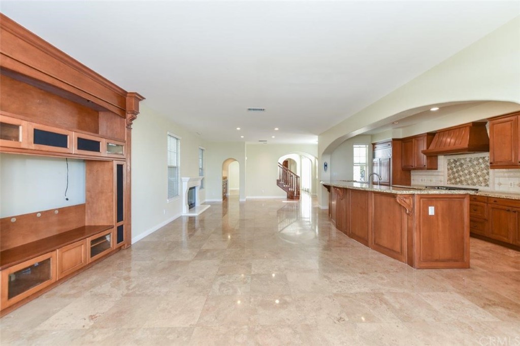 19 Ferrand Newport Coast, CA 92657 - Photo 35 of 74