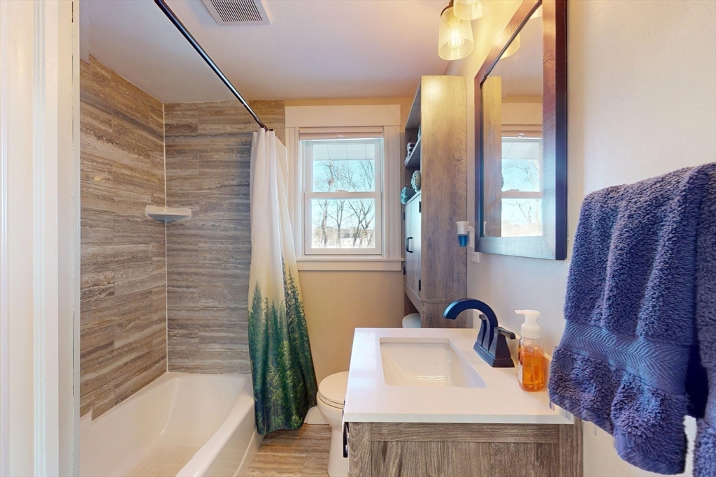 1393 Trapelo Road Waltham, MA 02451 - Photo 21 of 36 Gallery Image 21