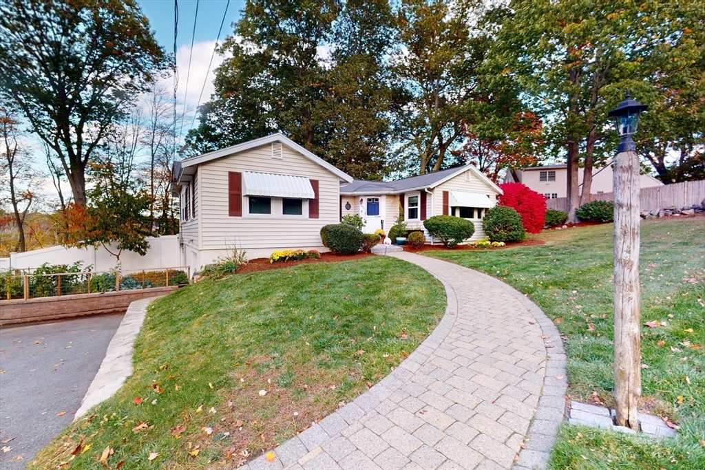 1393 Trapelo Road Waltham, MA 02451 - Photo 3 of 36 Gallery Image 3