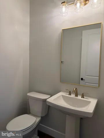 $6,950 | 9779 Azure Alley, Bethesda, MD 20817