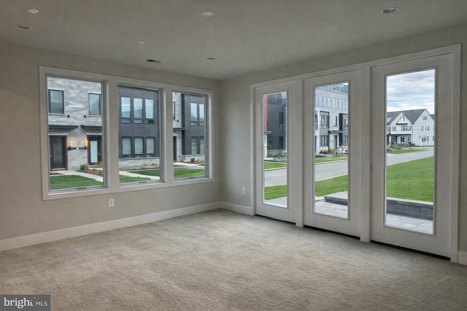 9779 Azure Alley Bethesda, MD 20817 - Photo 33 of 48 Ground floor bedroom or den with full bathroom