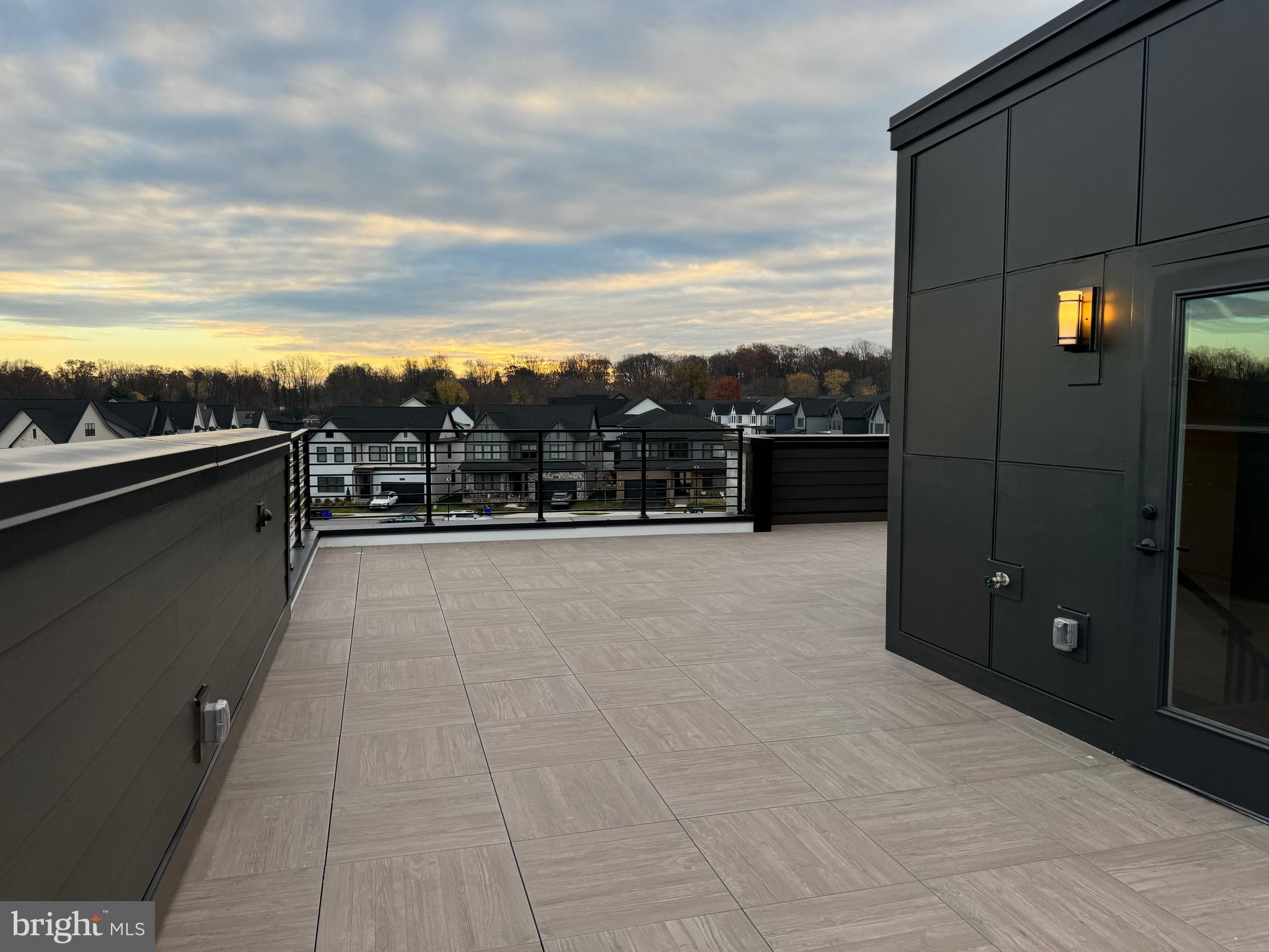 9779 Azure Alley Bethesda, MD 20817 - Photo 40 of 48 Rooftop deck