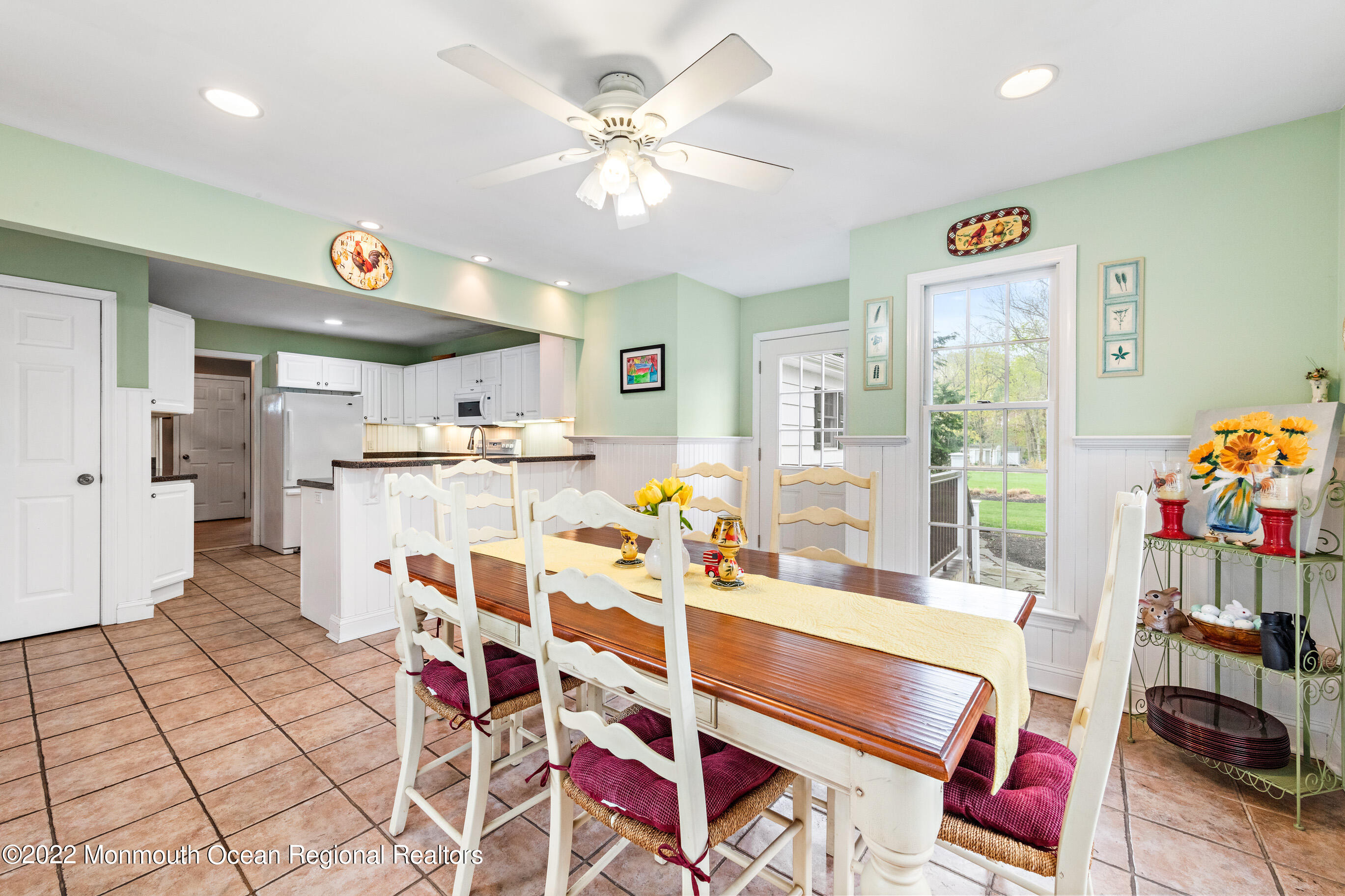 360 Fairfield Road Freehold, NJ 07728 - Photo 20 of 66 360FairfieldOnline-27