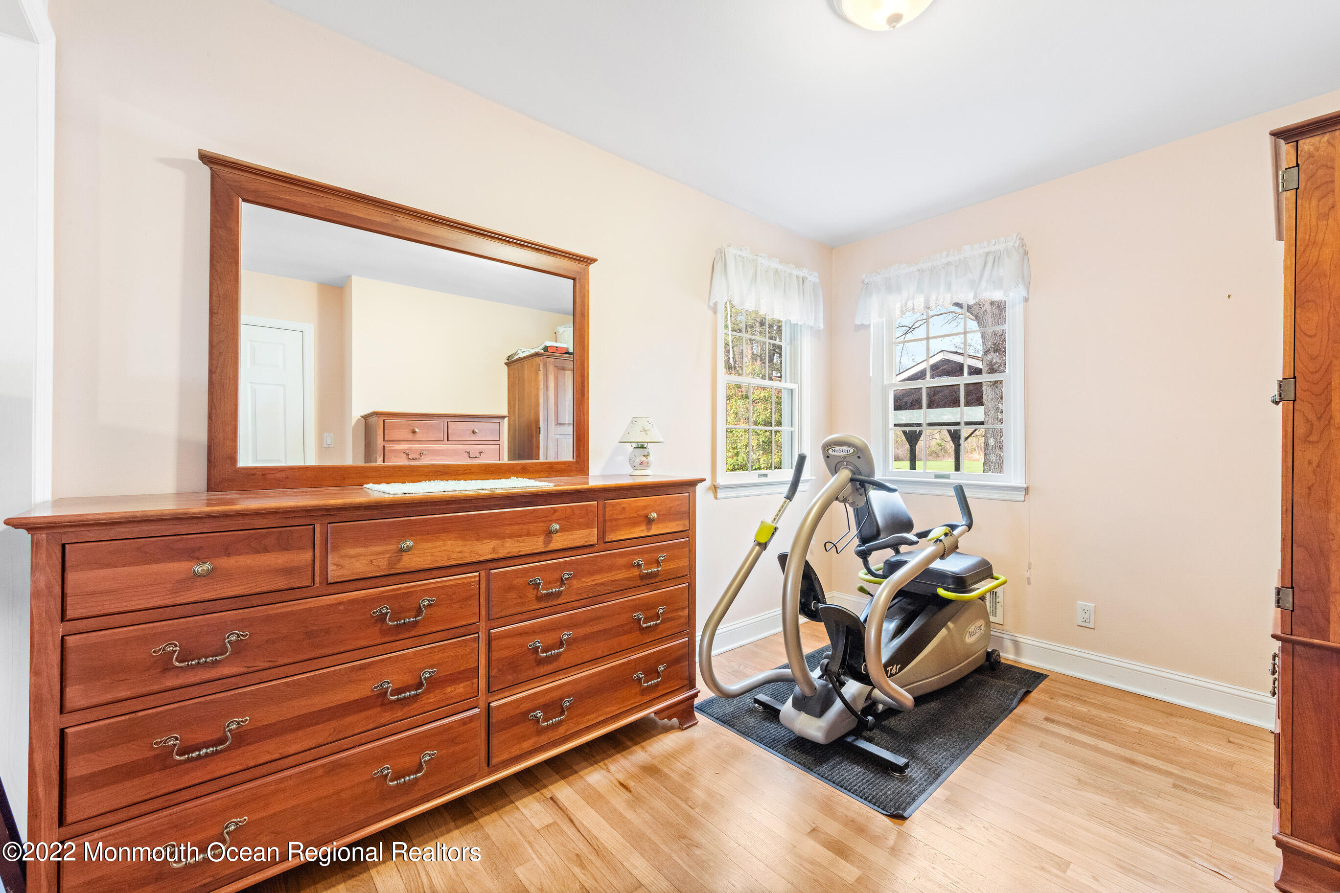 360 Fairfield Road Freehold, NJ 07728 - Photo 23 of 66 360FairfieldOnline-31