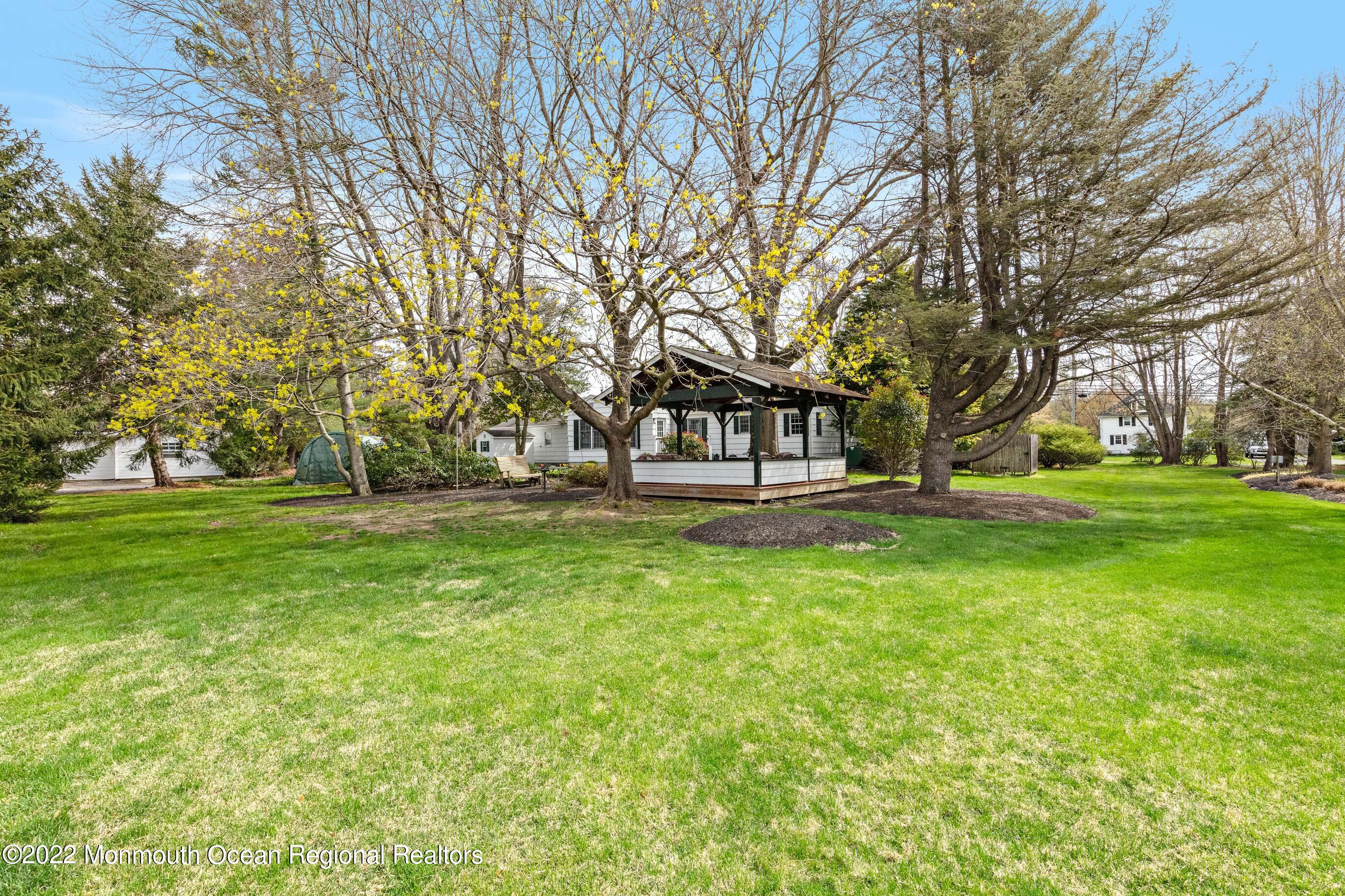 360 Fairfield Road Freehold, NJ 07728 - Photo 39 of 66 360FairfieldOnline-62