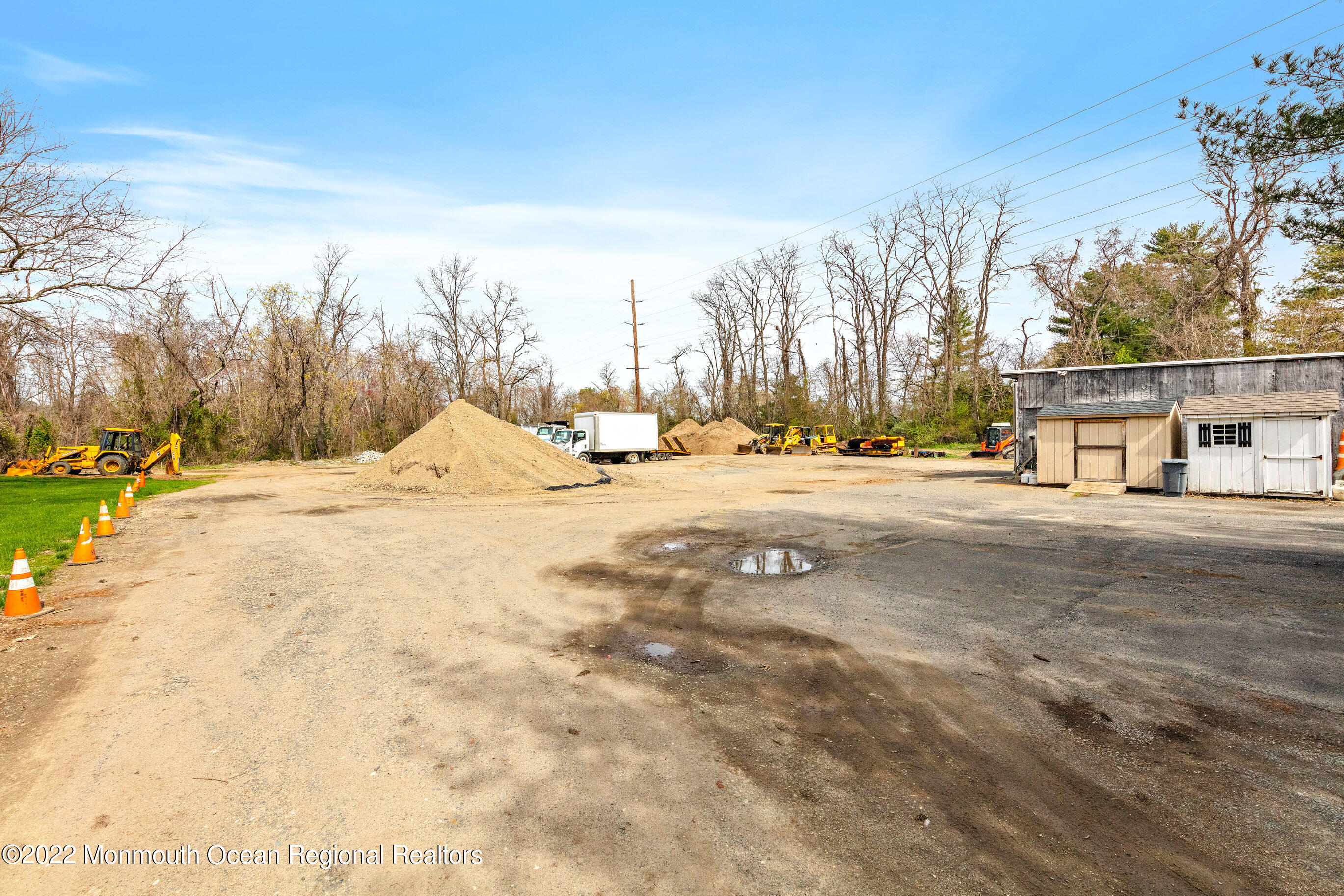 360 Fairfield Road Freehold, NJ 07728 - Photo 49 of 66 360FairfieldOnline-50