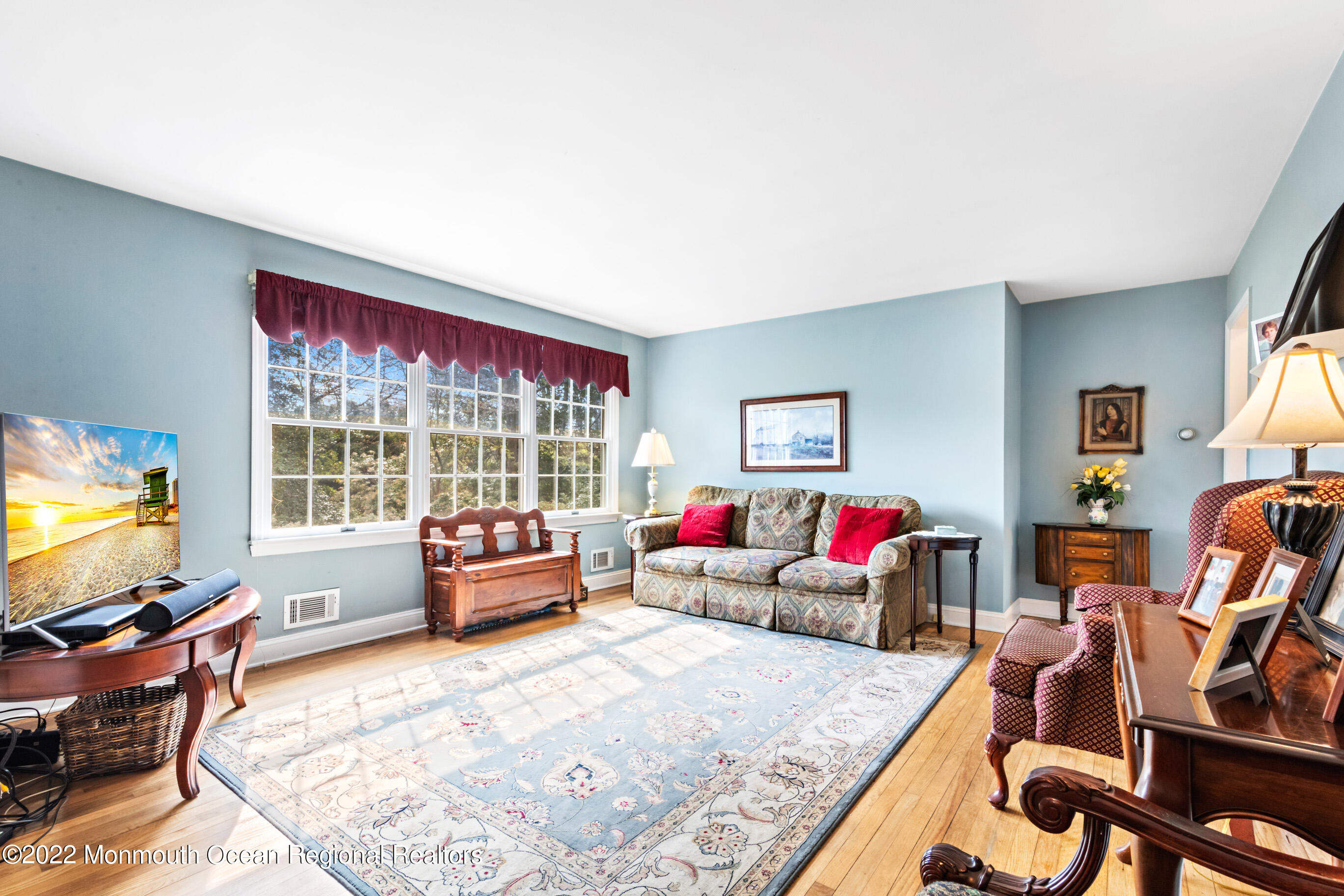 360 Fairfield Road Freehold, NJ 07728 - Photo 7 of 66 360FairfieldOnline-12
