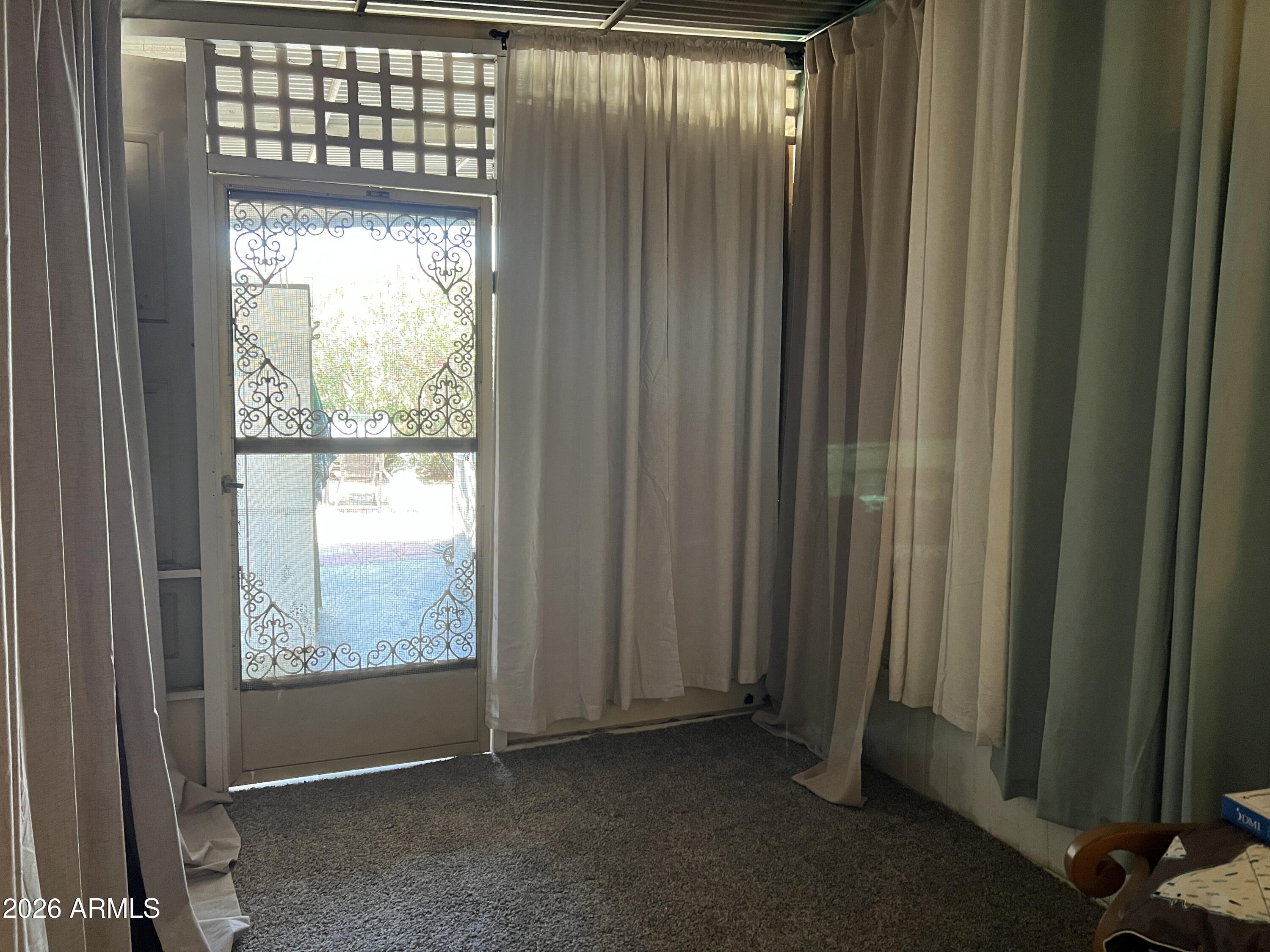 19225 North Cave Creek Road, Unit 40 Phoenix, AZ 85024 - Photo 16 of 21 a view of an empty room and window