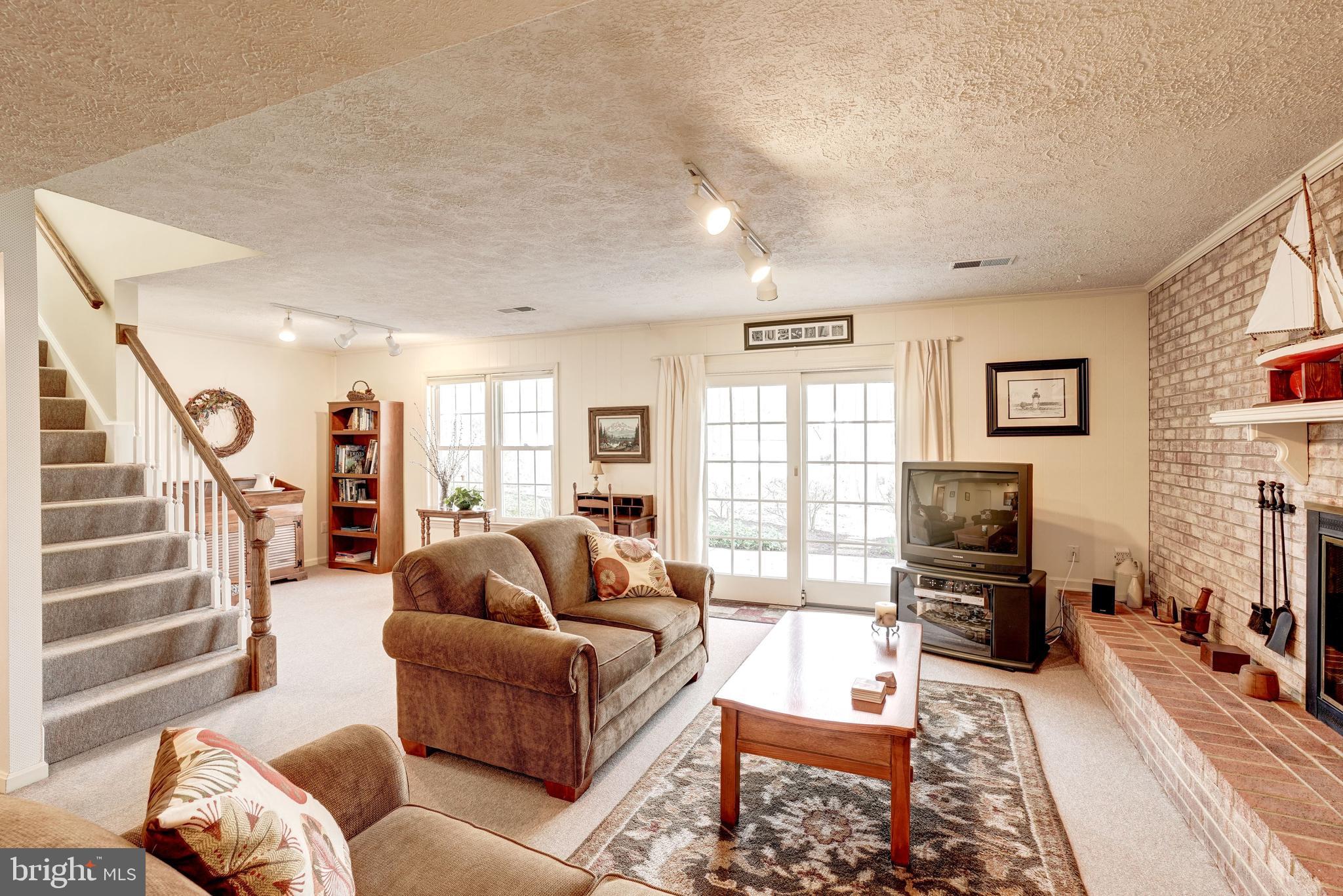 7104 Bear Court Springfield, VA 22153 - Photo 43 of 67 Gallery Image 43