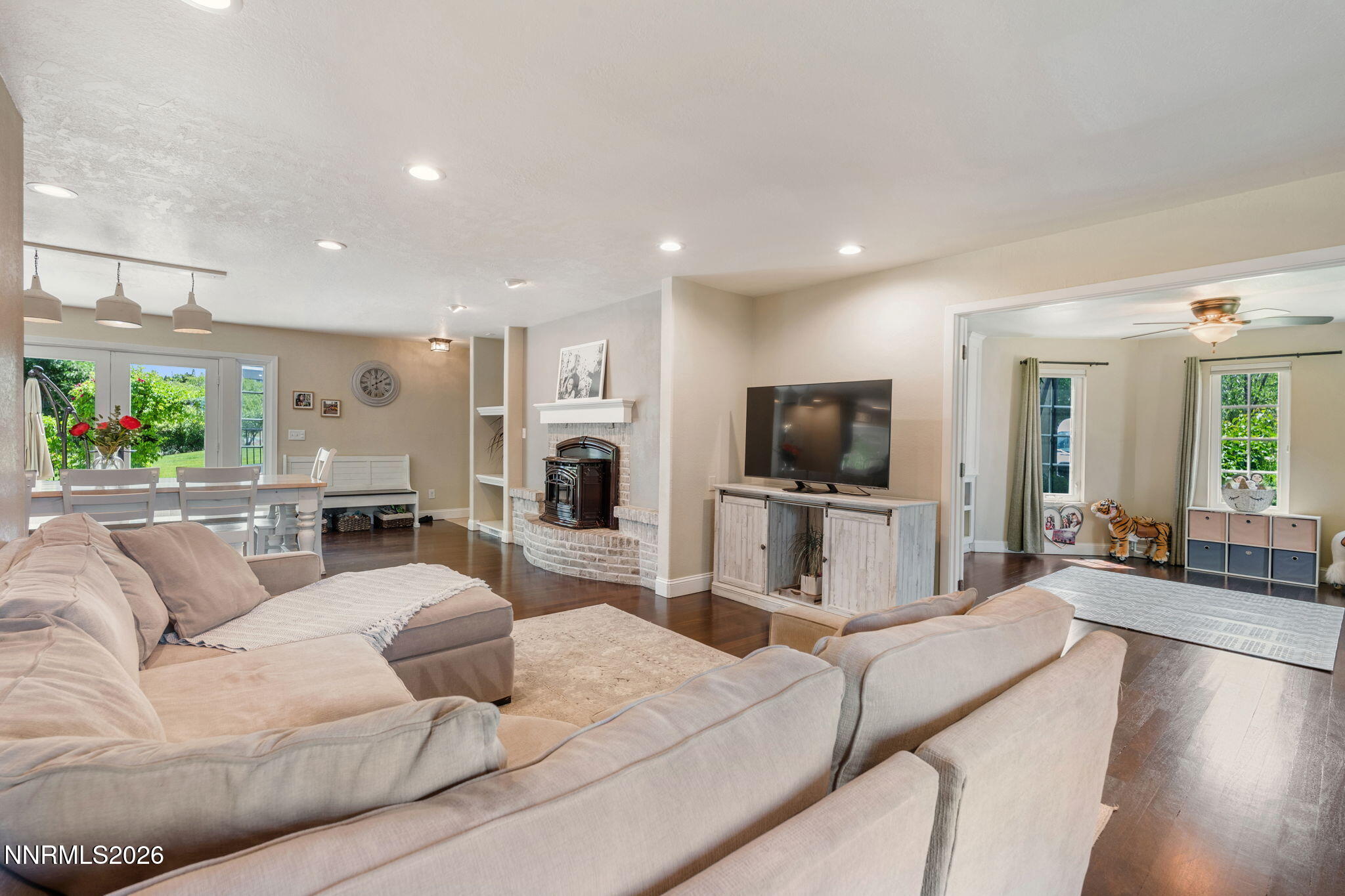 11010 Dryden Drive Reno, NV 89511 - Photo 32 of 61 25-web-or-mls-DSC04765
