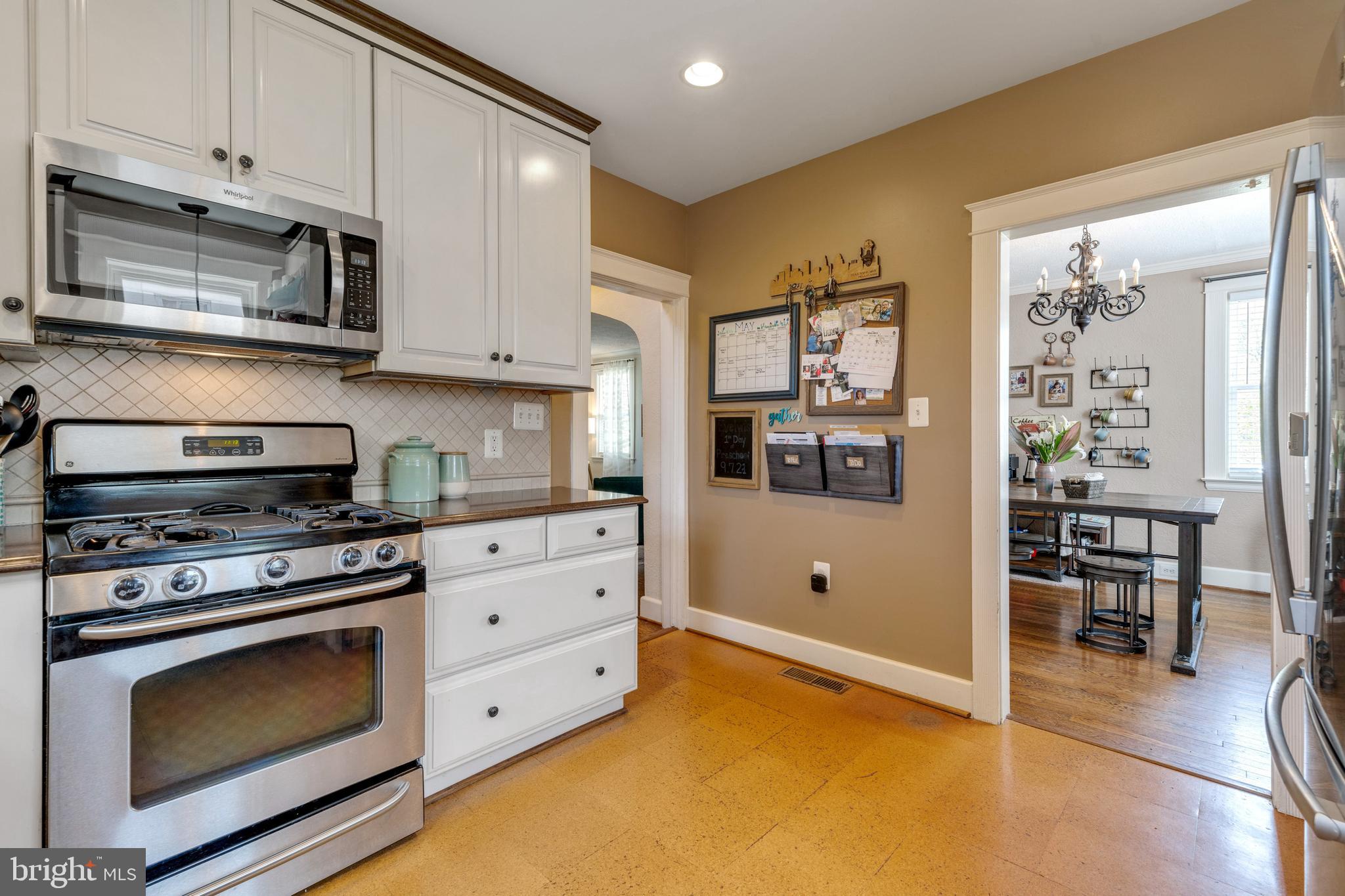621 Anneslie Road Baltimore, MD 21212 - Photo 12 of 37