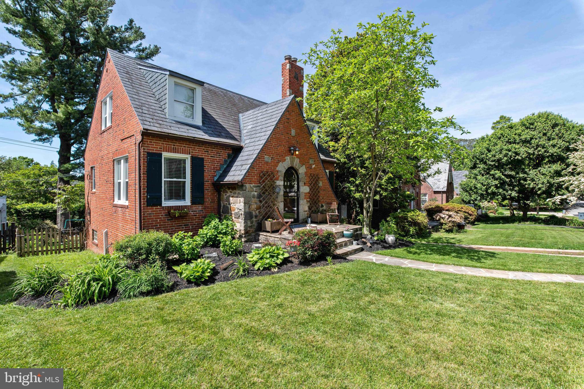 621 Anneslie Road Baltimore, MD 21212 - Photo 2 of 37