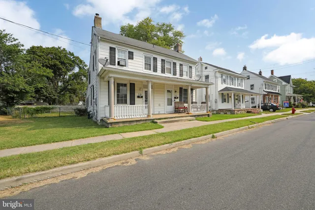 $299,900 | 37 Green Street, Woodstown, NJ 08098