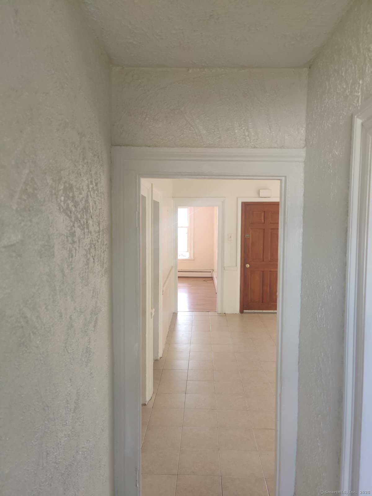 322 Catherine Street Bridgeport, CT 06604 - Photo 10 of 28 a view of gallery