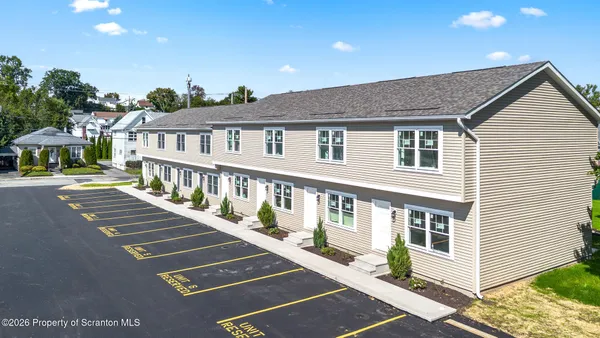 $1,700 | 1014 Wheeler Avenue, Unit 18, Scranton, PA 18510
