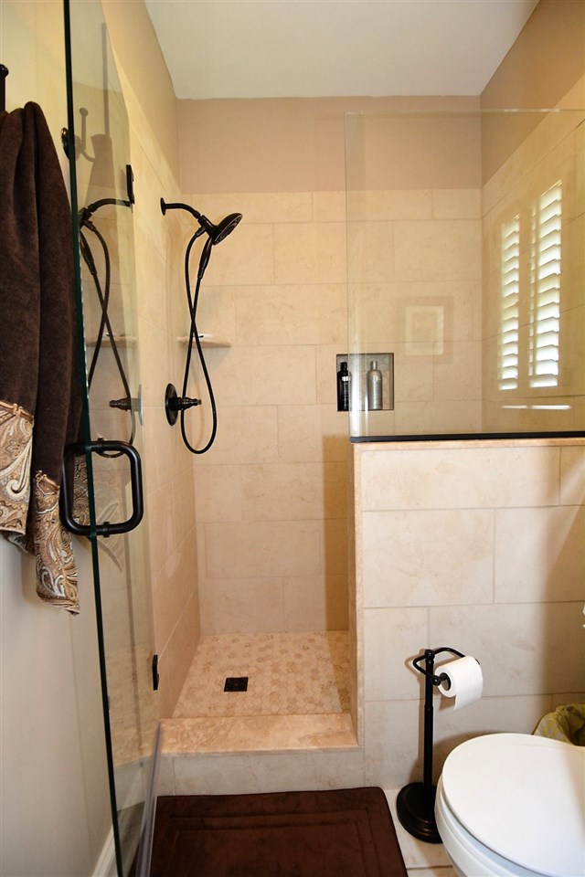 1700 South Rockport Road Boonville, IN 47601 - Photo 16 of 31 Gallery Image 16