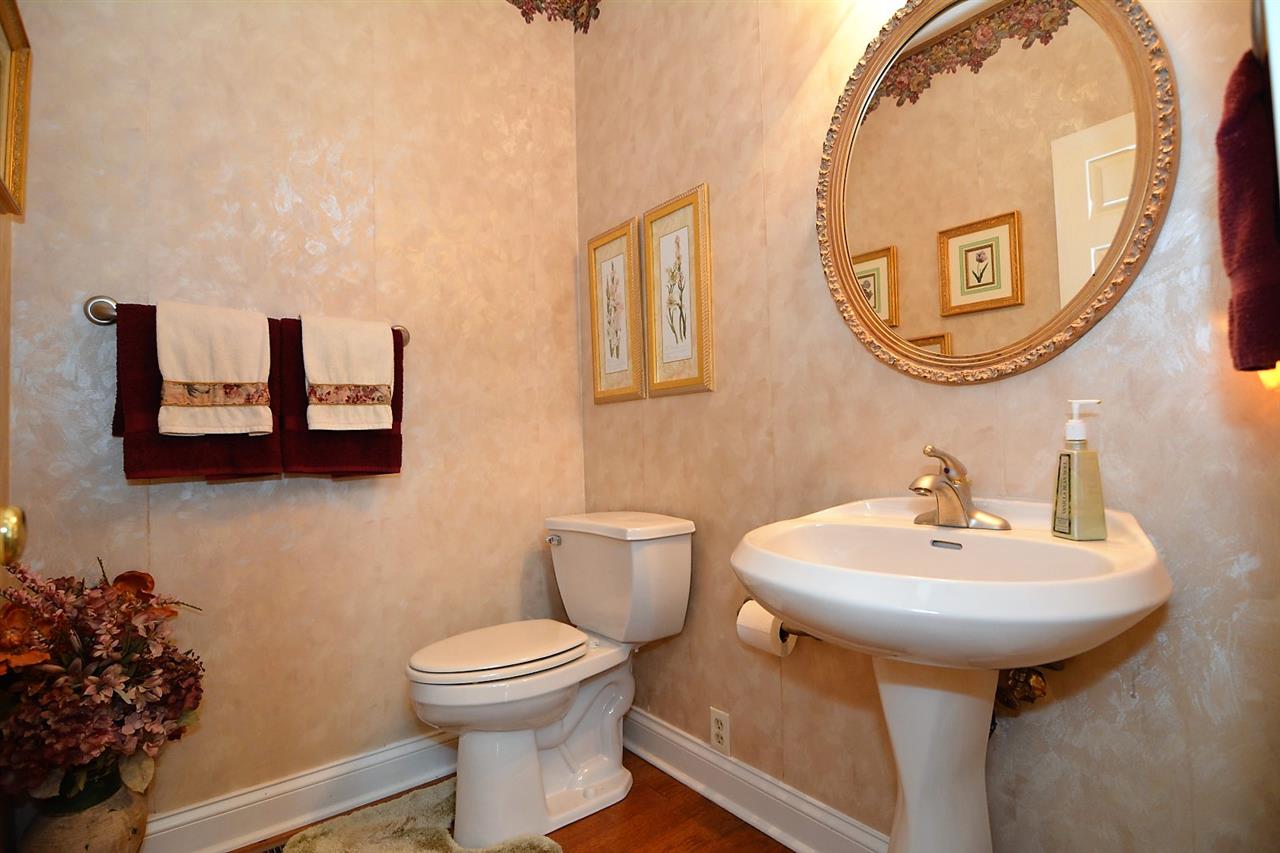 1700 South Rockport Road Boonville, IN 47601 - Photo 5 of 31 Gallery Image 5