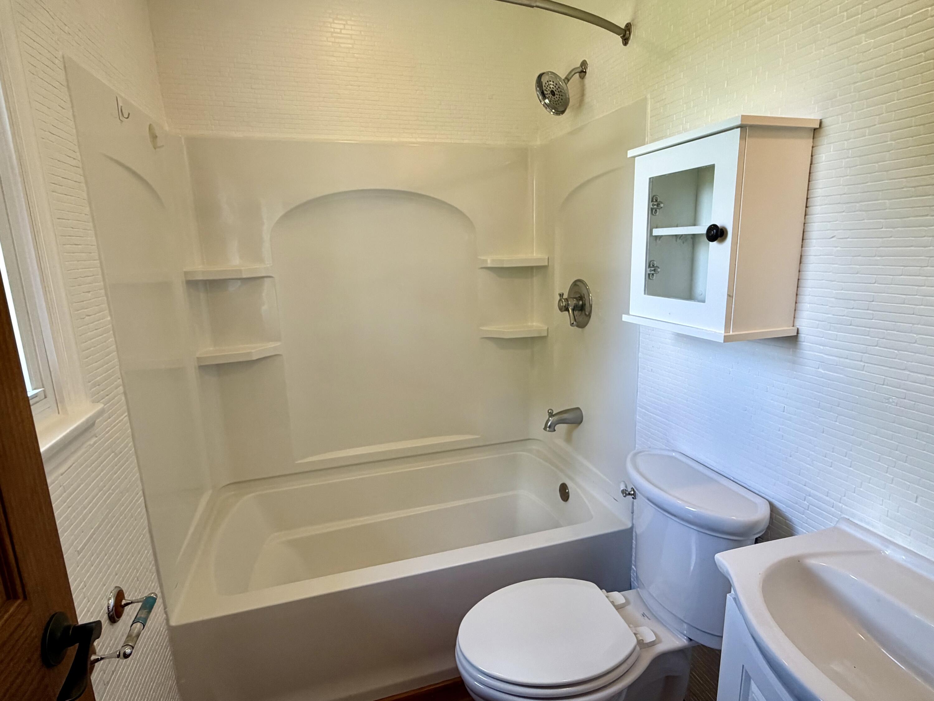 5606 Middle Urbana Road Springfield, OH 45502 - Photo 48 of 78 Master bath newly renovated!
