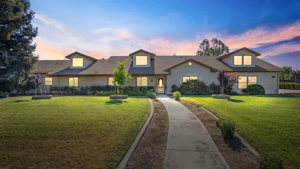 $749,900 | 1990 North Rose Street, Porterville, CA 93257