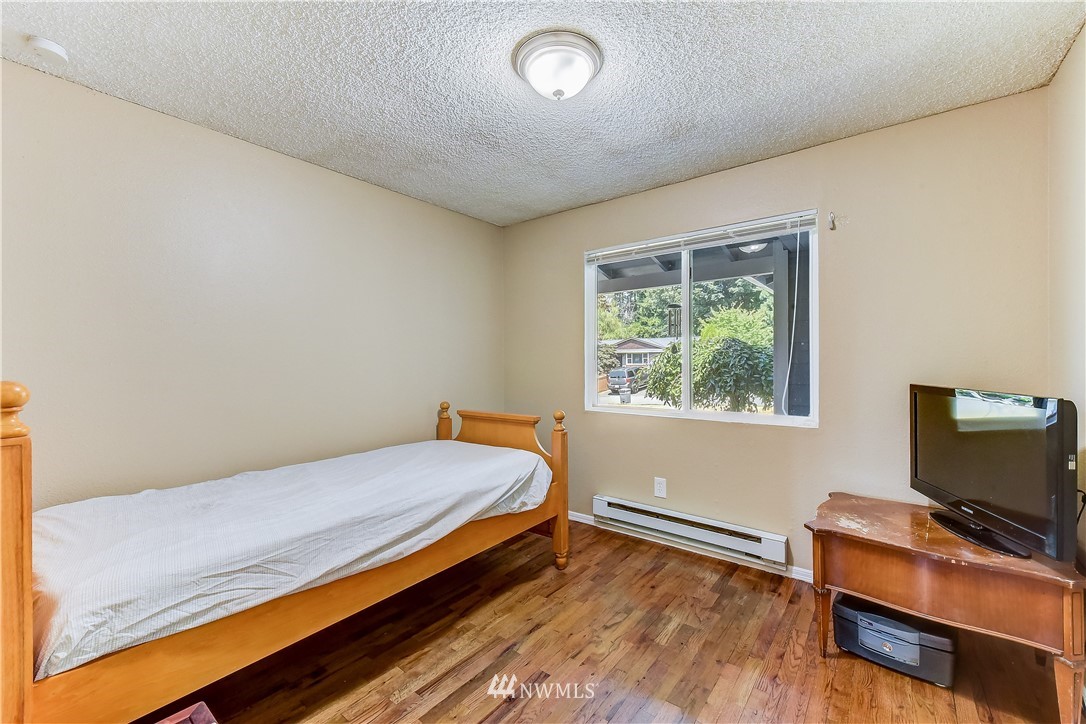 622 212th Street Southwest Bothell, WA 98021 - Photo 11 of 16