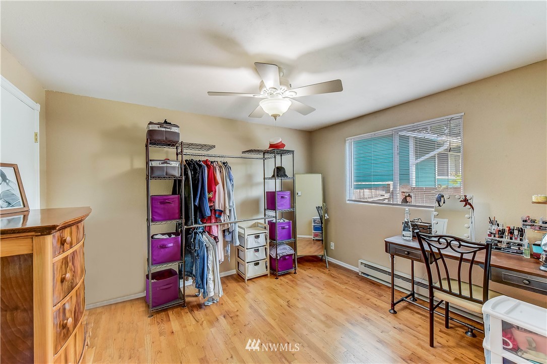 622 212th Street Southwest Bothell, WA 98021 - Photo 12 of 16