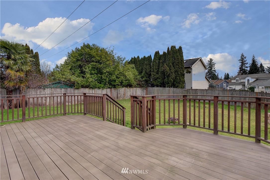 622 212th Street Southwest Bothell, WA 98021 - Photo 15 of 16