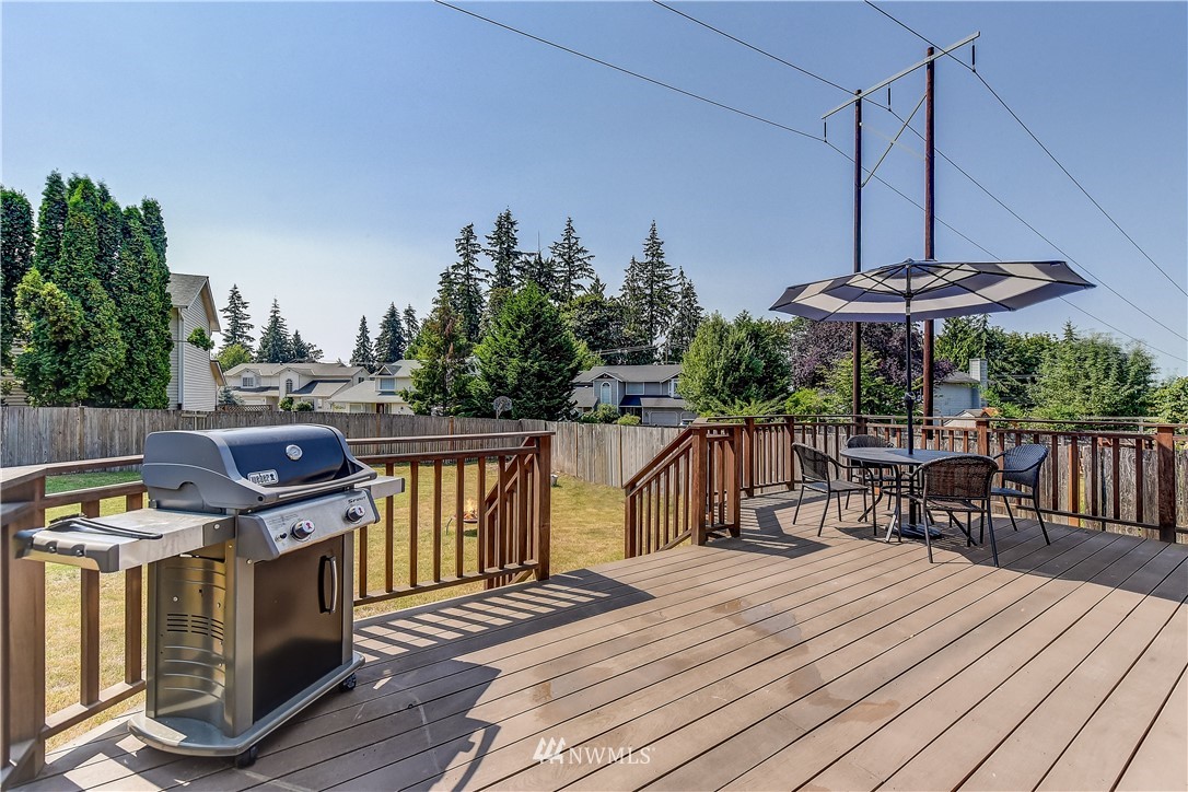 622 212th Street Southwest Bothell, WA 98021 - Photo 7 of 16