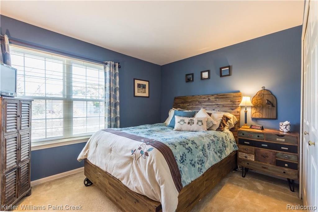 416 Ivy Wood Court Rochester Hills, MI 48307 - Photo 21 of 32