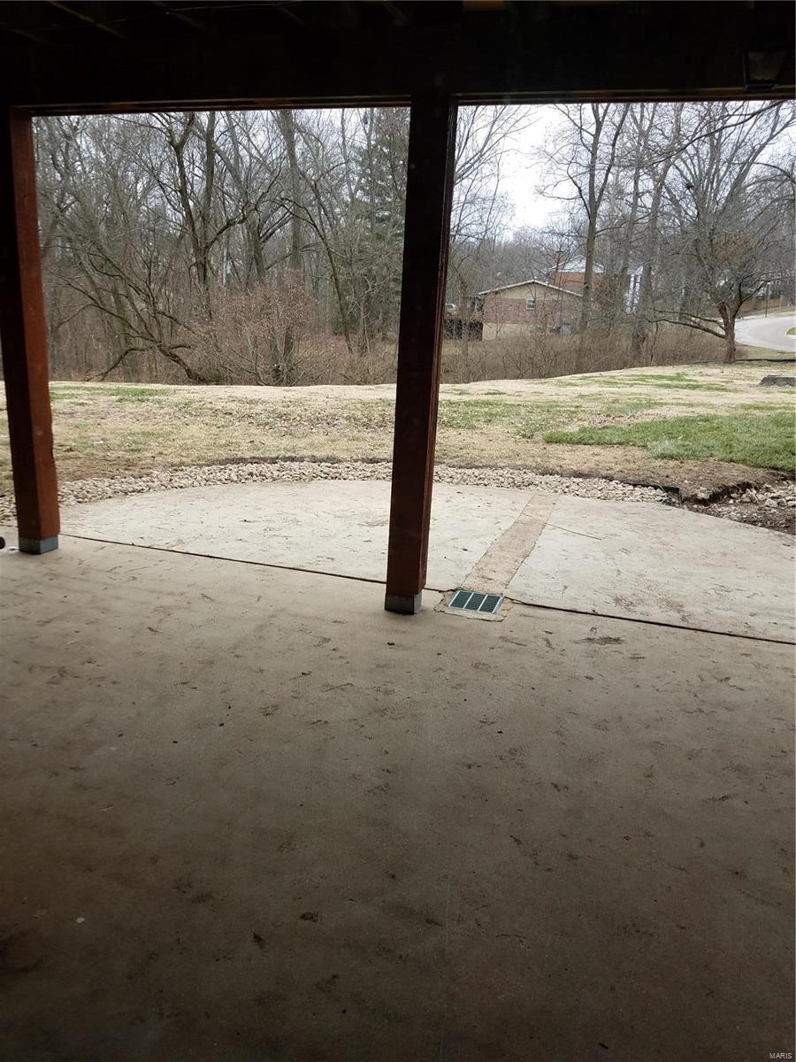 36 Ridgepoint Drive Chesterfield, MO 63017 - Photo 13 of 14 Gallery Image 13