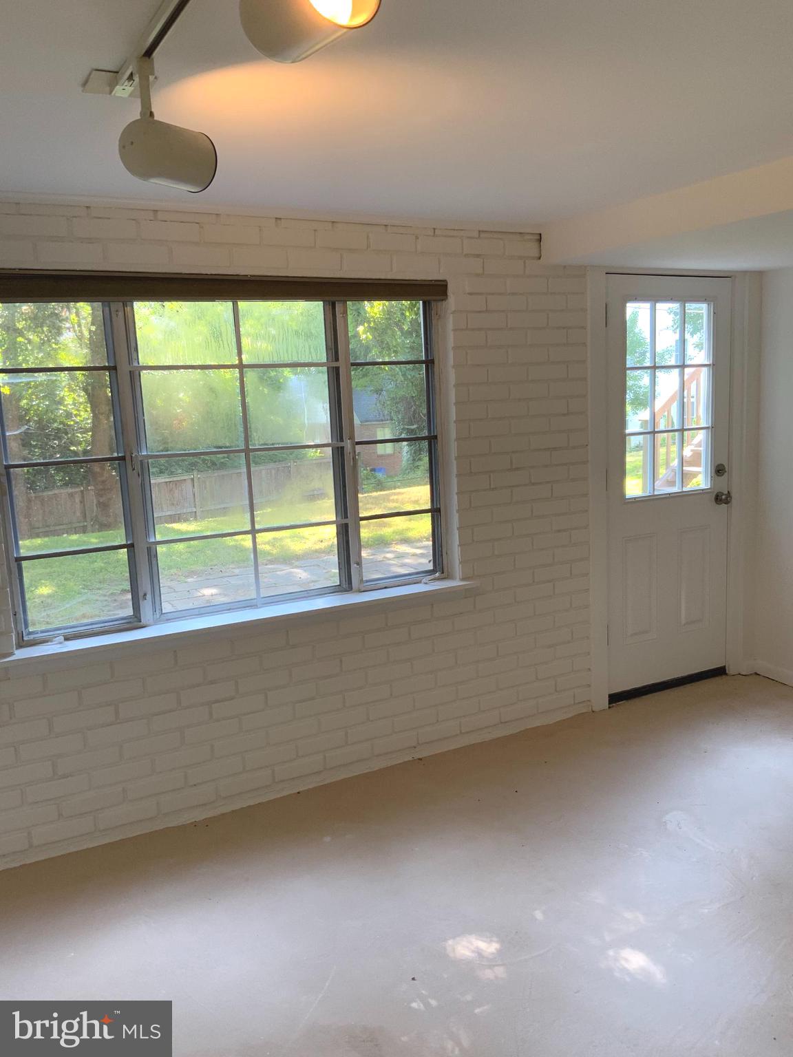 4410 Woodfield Road Kensington, MD 20895 - Photo 17 of 24 LL Family Room