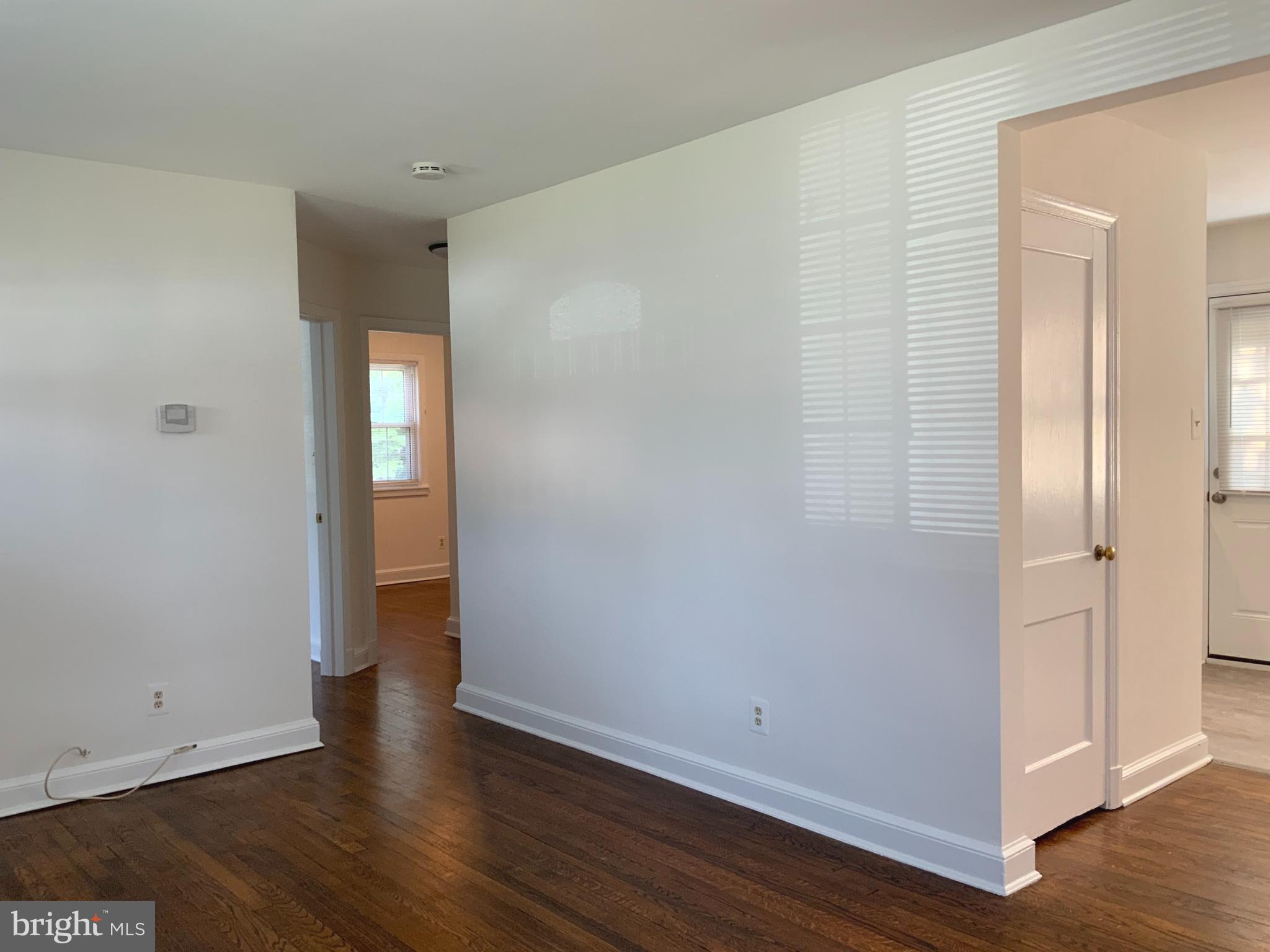 4410 Woodfield Road Kensington, MD 20895 - Photo 4 of 24 Interior (General)