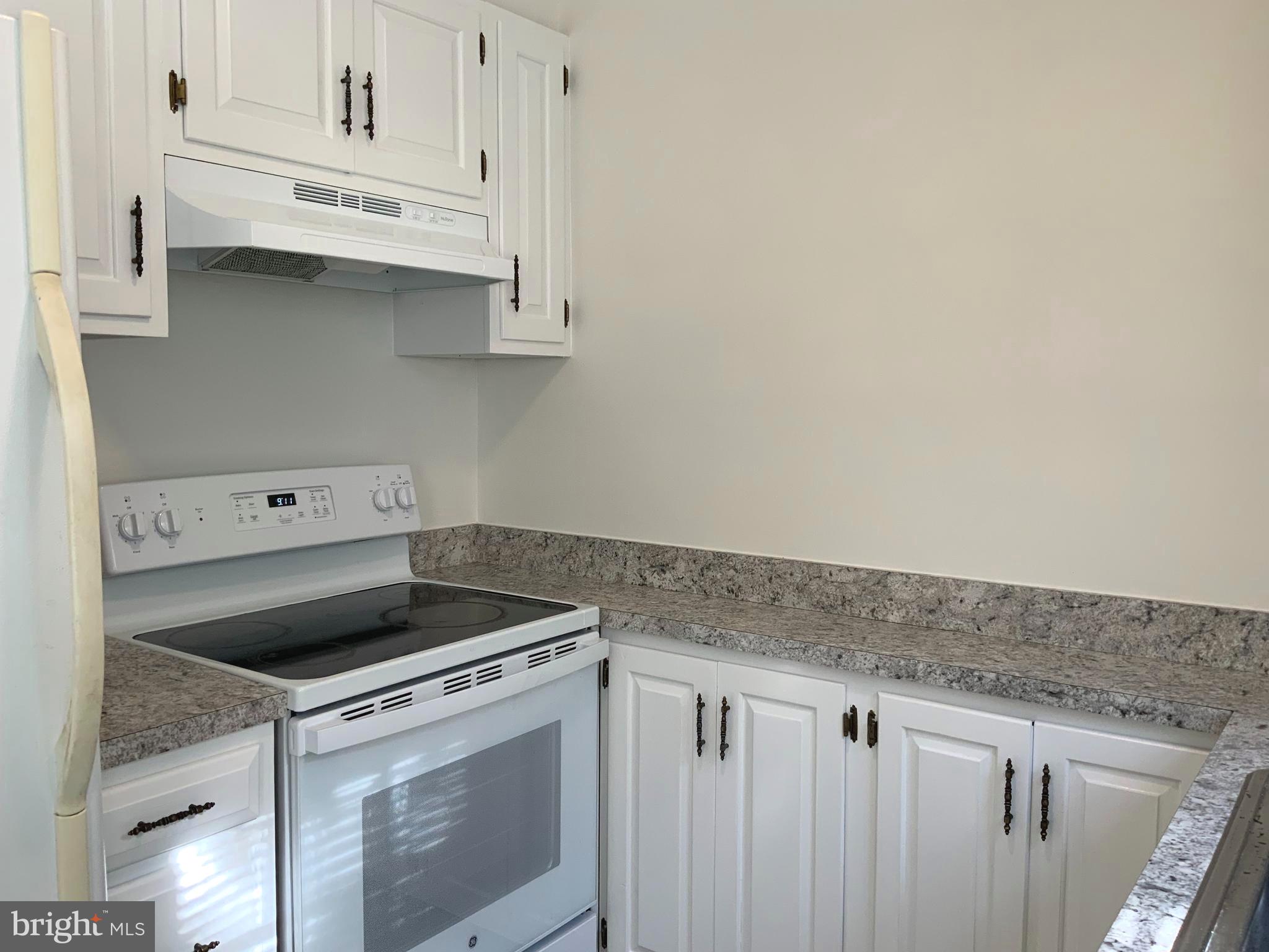 4410 Woodfield Road Kensington, MD 20895 - Photo 7 of 24 Kitchen