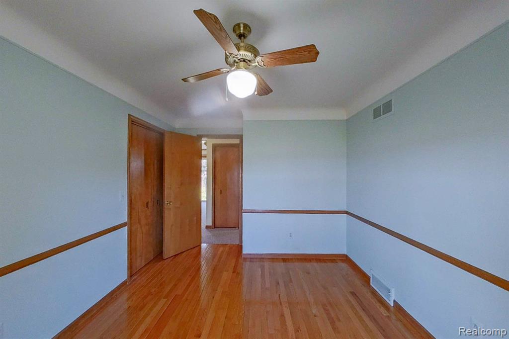 2124 Hadley Road Lapeer, MI 48446 - Photo 23 of 49