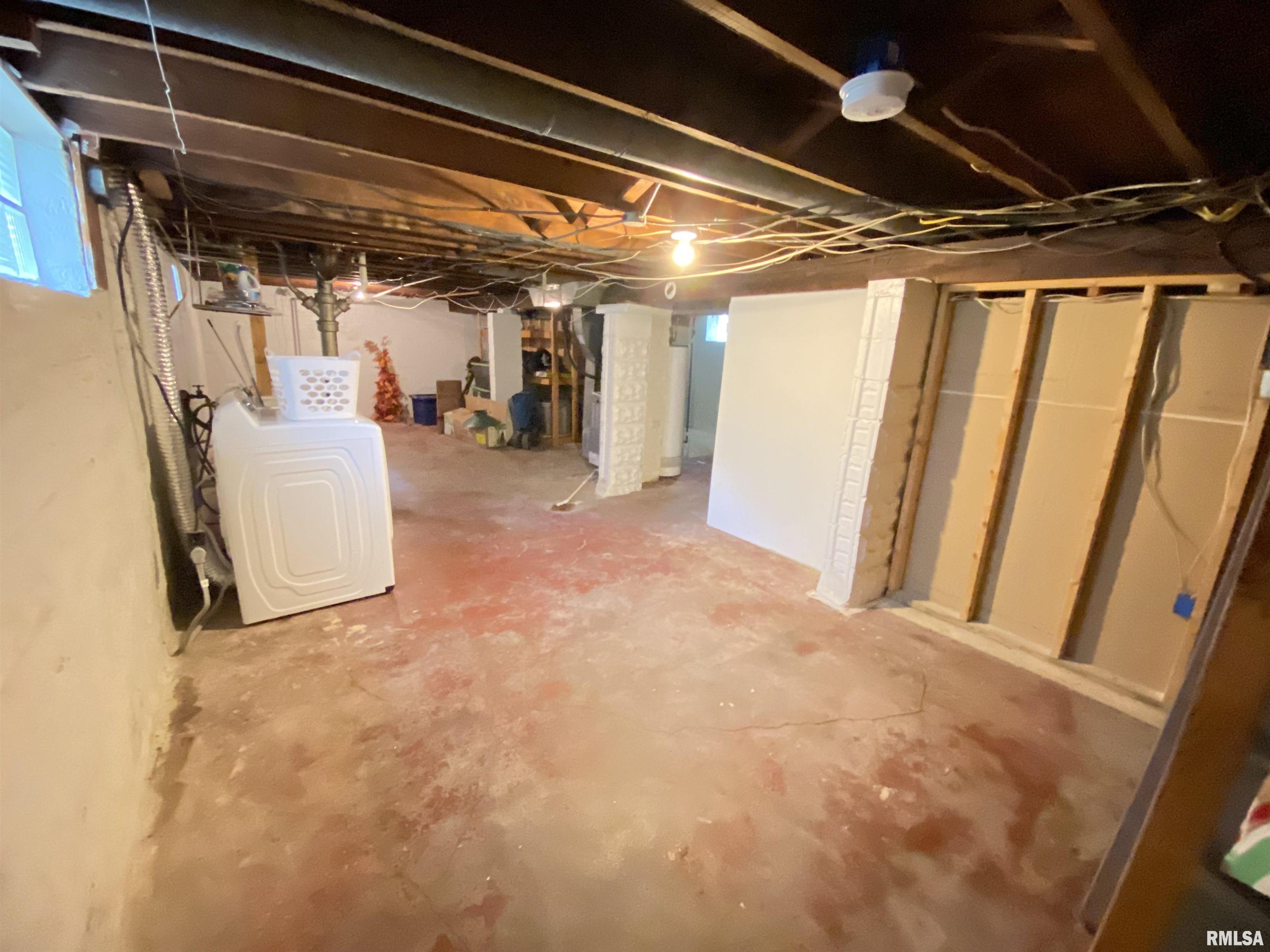 524 Broad Place Springfield, IL 62703 - Photo 11 of 14