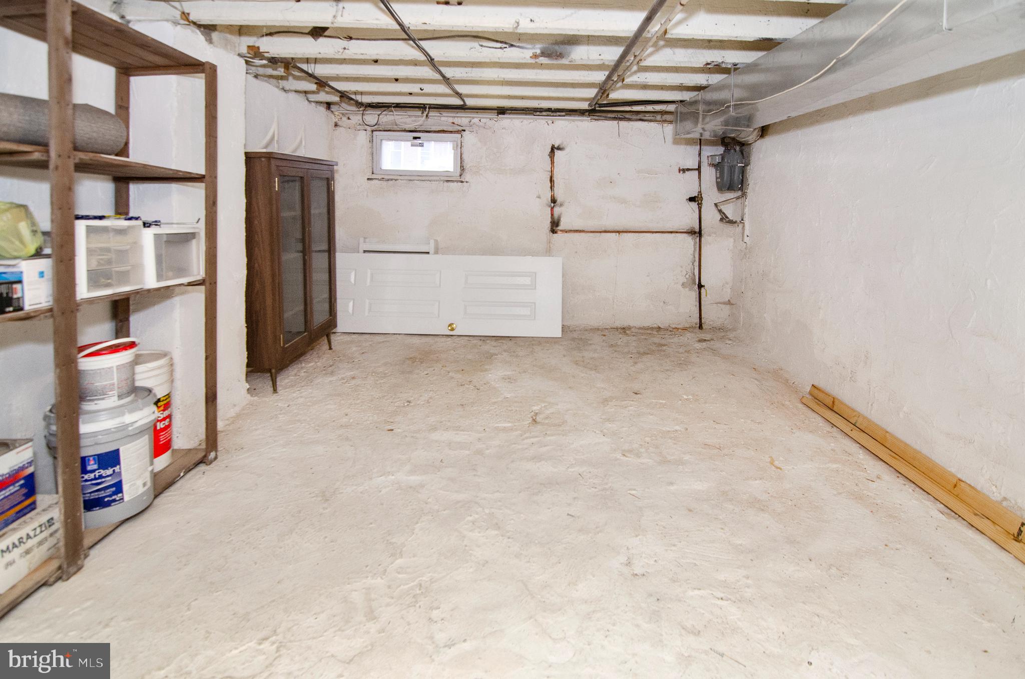 1815 South Charles Street Baltimore, MD 21230 - Photo 19 of 27 a view of storage and utility room