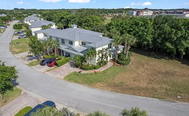 $2,800 | Fort Pierce, Fort Pierce, FL 34981