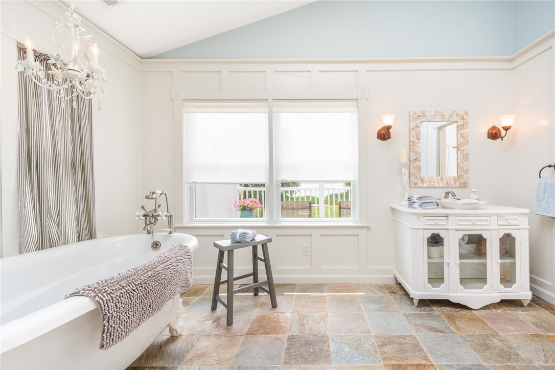 35 Lake Road Narragansett, RI 02882 - Photo 32 of 49