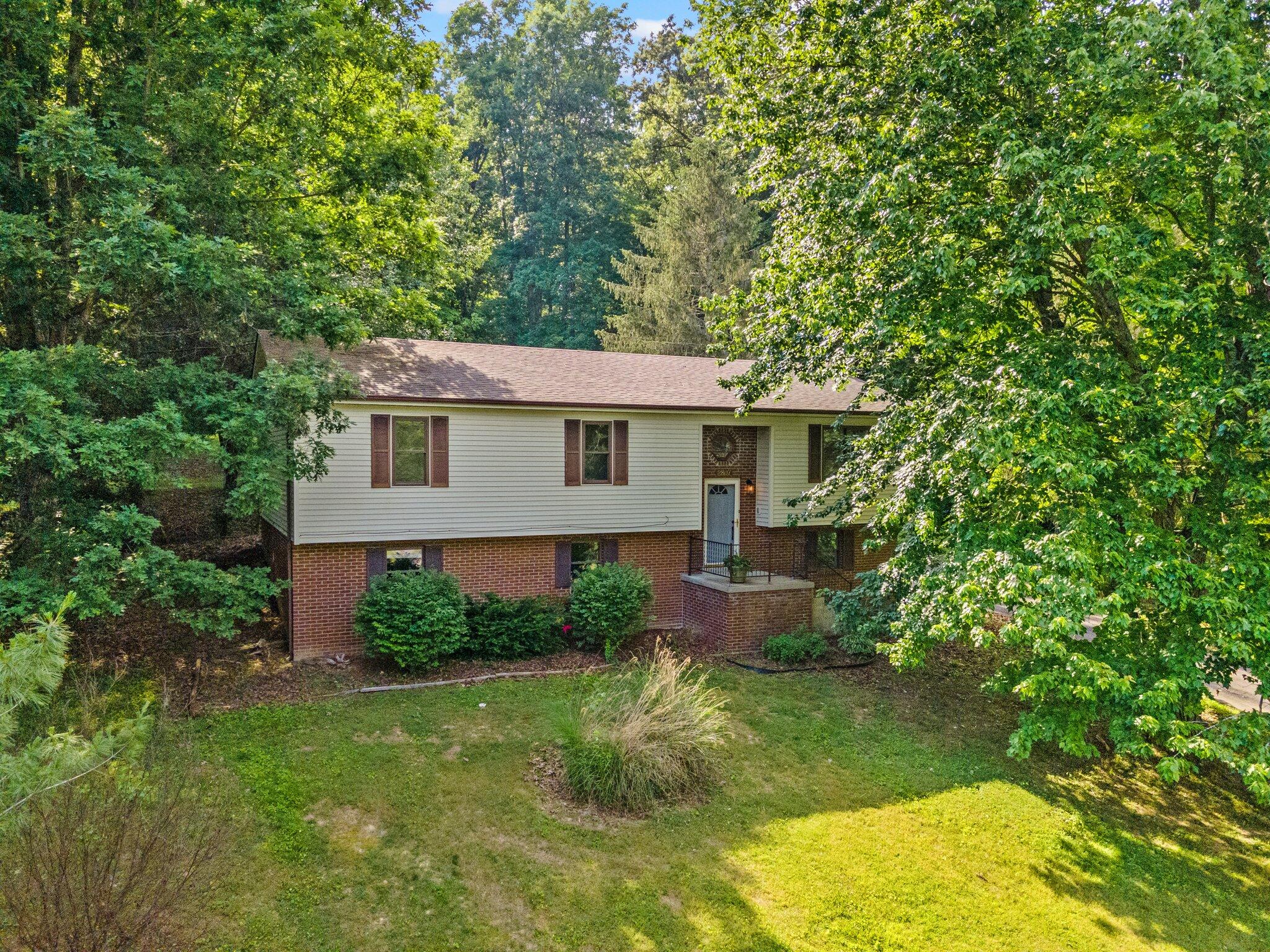 2807 Scaffold Cane Road Berea, KY 40403 - Photo 4 of 47 6-web-or-mls-DJI_0132