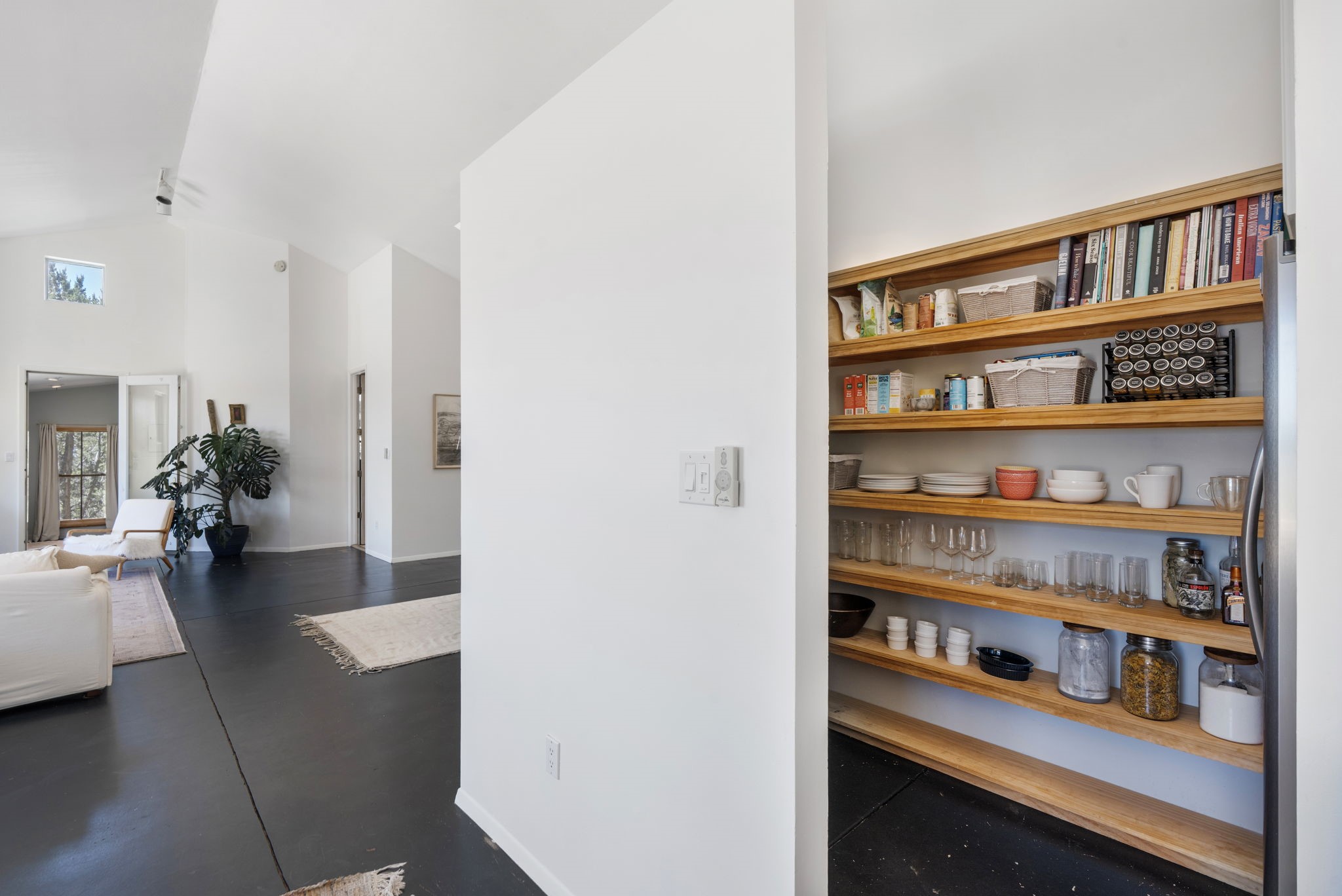 36 San Sebastian Road Santa Fe, NM 87505 - Photo 22 of 60 Pantry