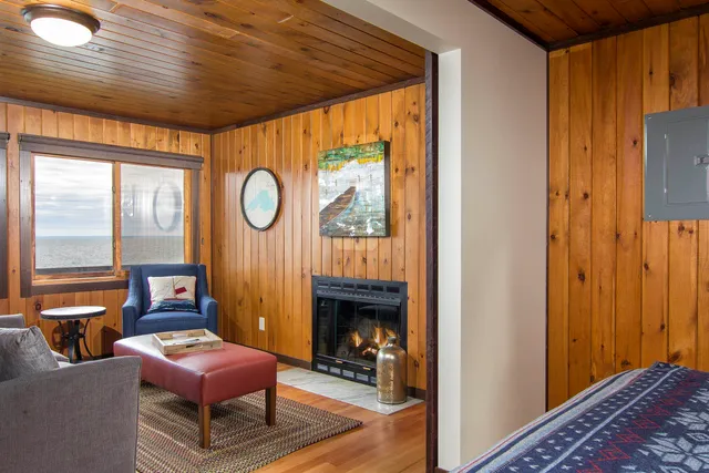 $240,000 | 4-540 Old North Shore Road, Two Harbors, MN 55616