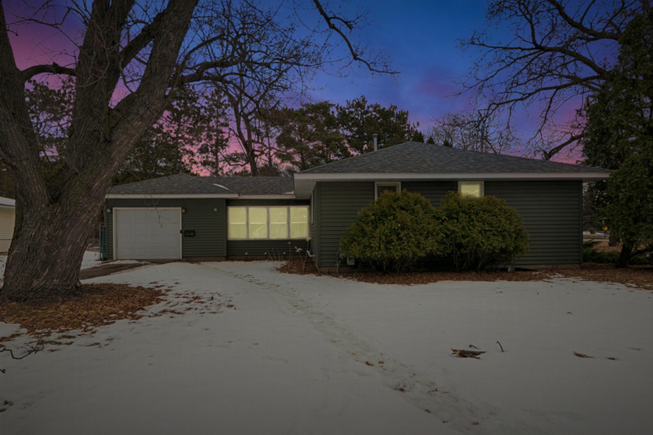 400 East Old Shakopee Road Bloomington, MN 55420 - Photo 20 of 20