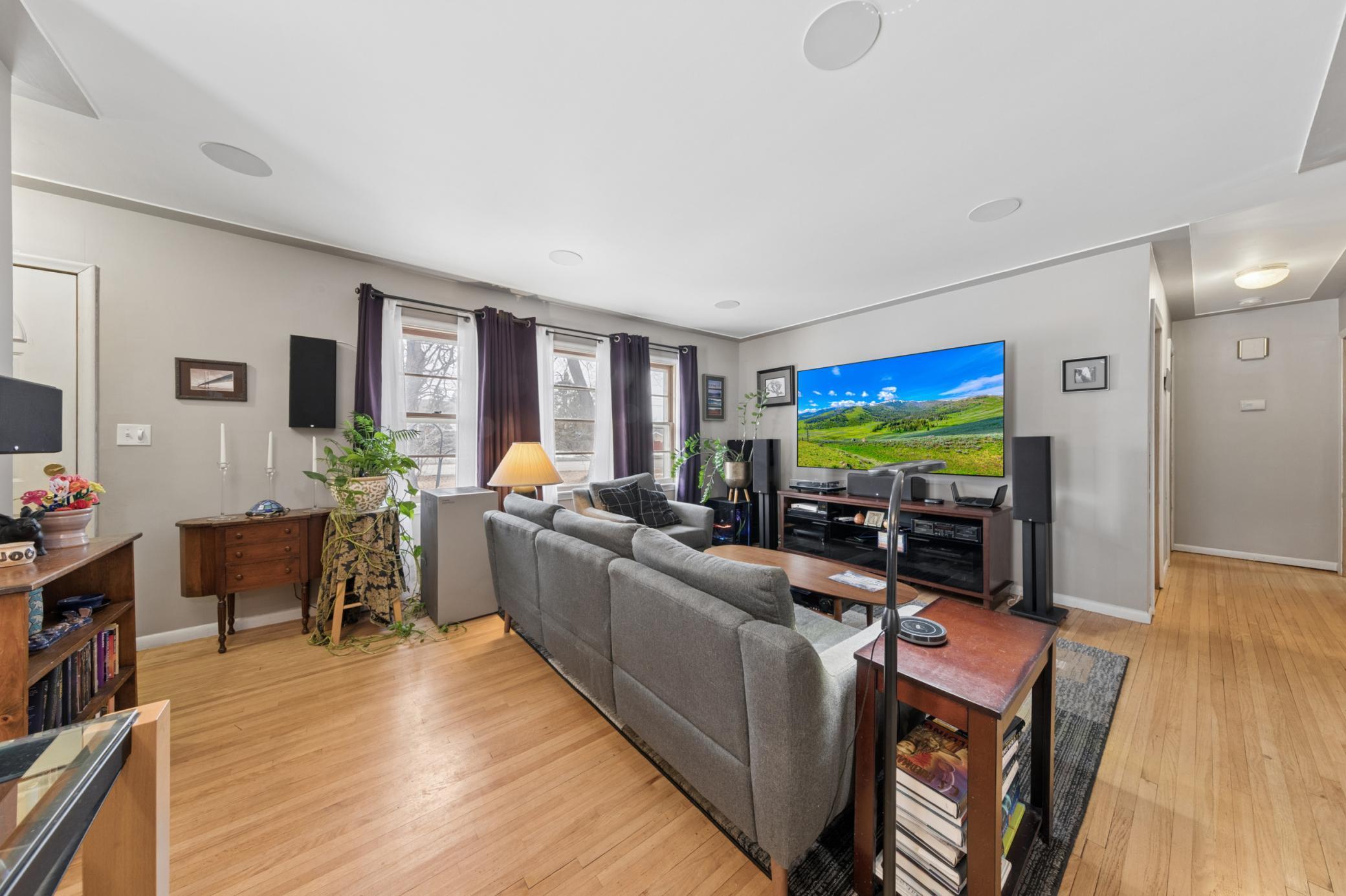 400 East Old Shakopee Road Bloomington, MN 55420 - Photo 3 of 20