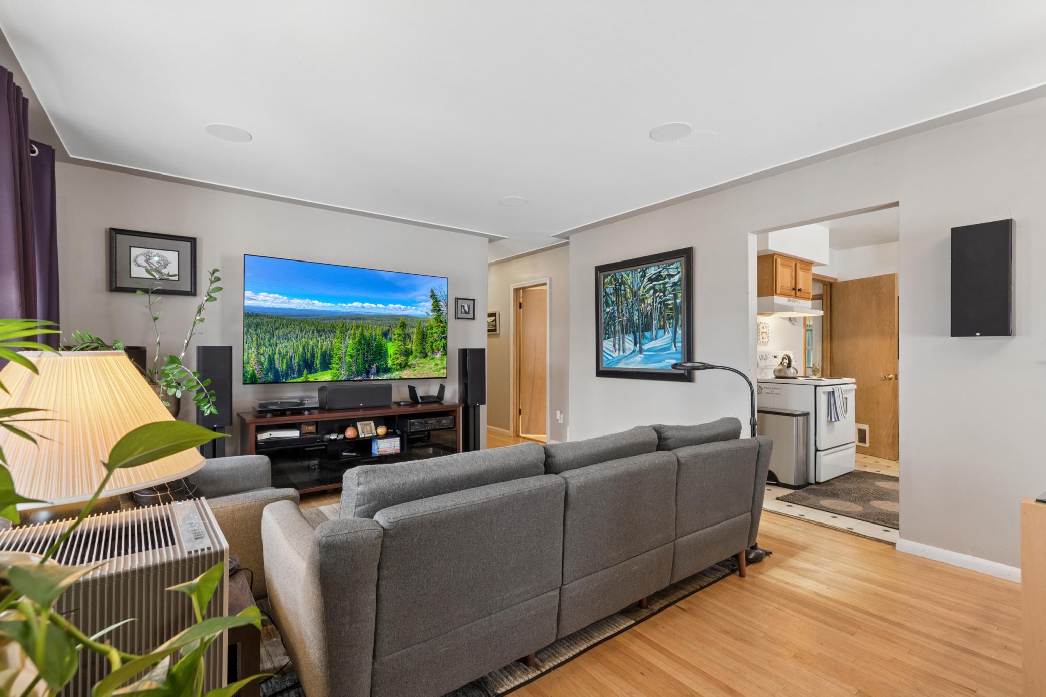 400 East Old Shakopee Road Bloomington, MN 55420 - Photo 4 of 20