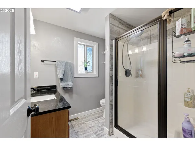 $465,000 | 1011 Rose Street, Junction City, OR 97448