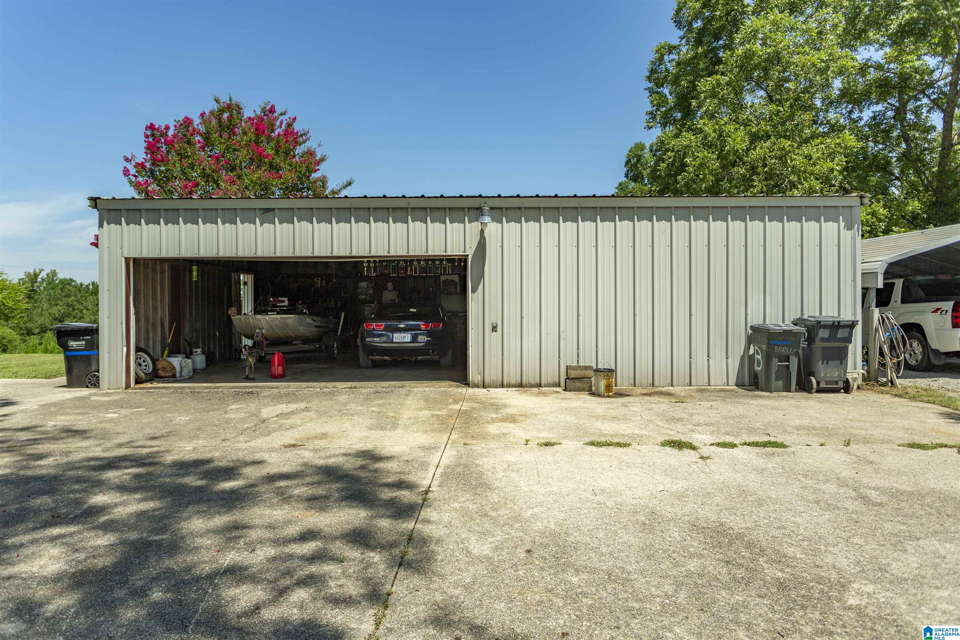 939 Buddy Vines Camp Road Bessemer, AL 35023 - Photo 9 of 79