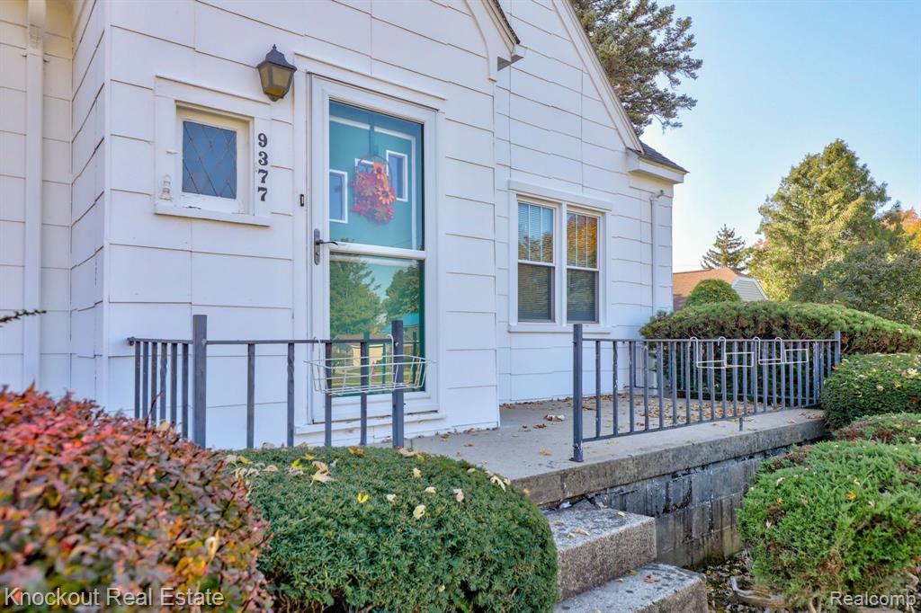 9377 Sanilac Road Reese, MI 48757 - Photo 4 of 42
