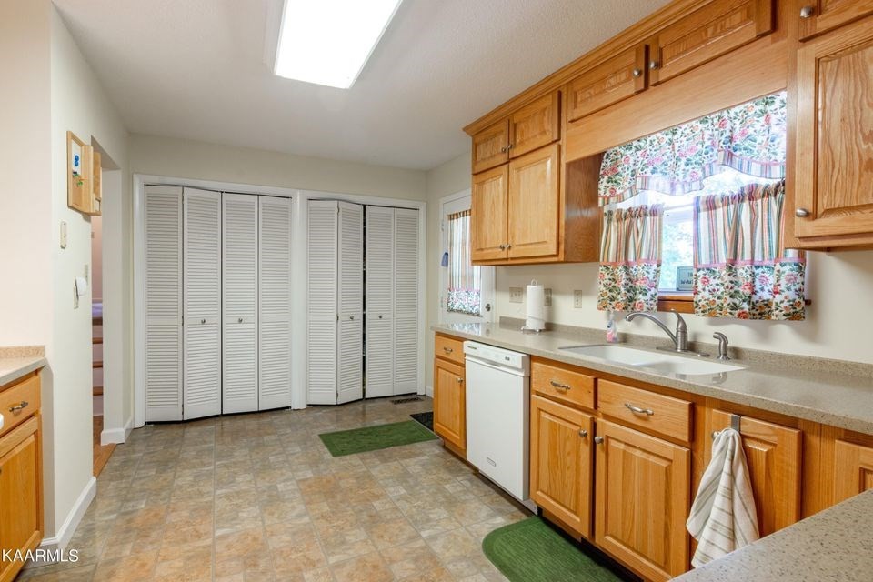401 Ault Road Spring City, TN 37381 - Photo 13 of 66 Gallery Image 13