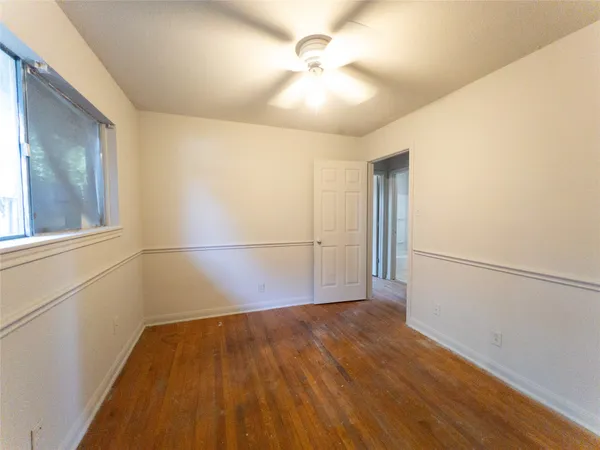 $1,800 | 814 Eastlake Street, Houston, TX 77034