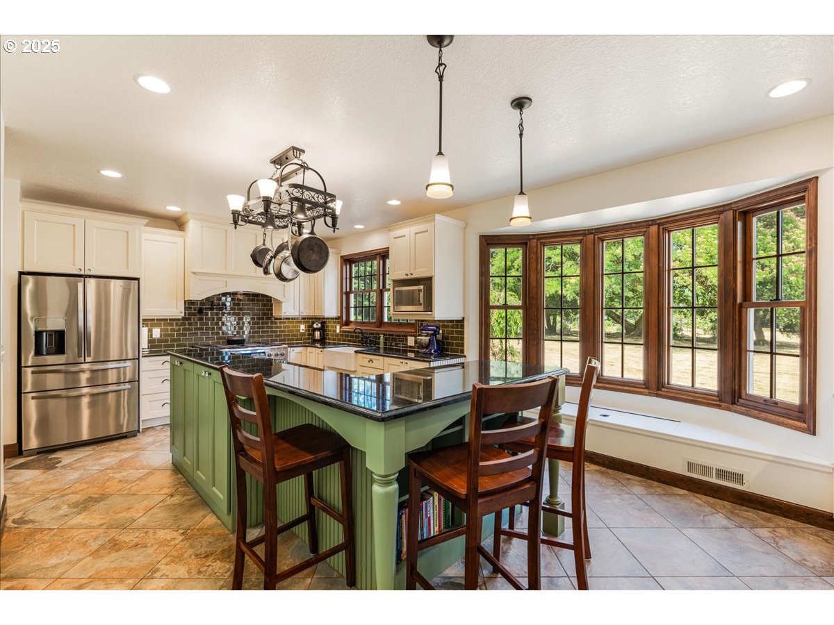 5680 Southwest Minter Bridge Road Hillsboro, OR 97123 - Photo 25 of 48 Gallery Image 25